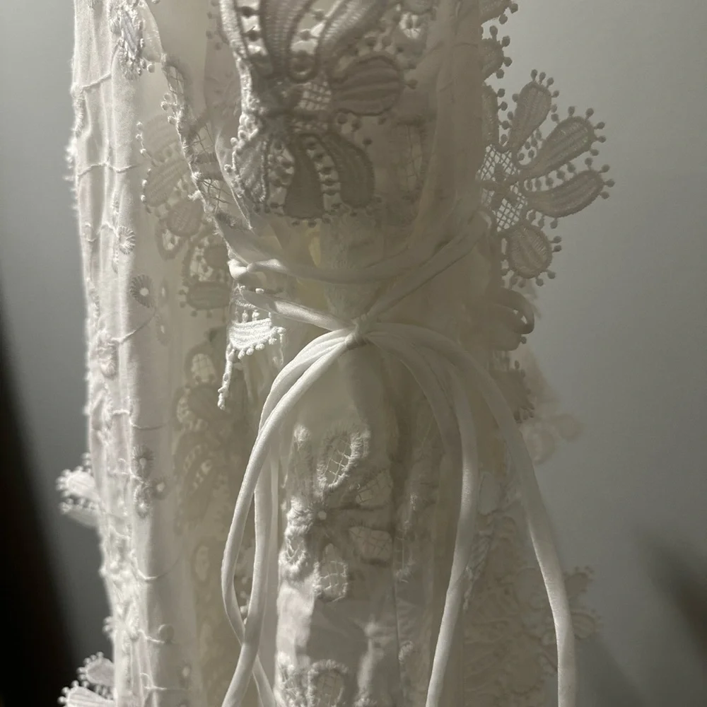 Elegant Cream Floral Maxi Dress - Picture 11 of 11